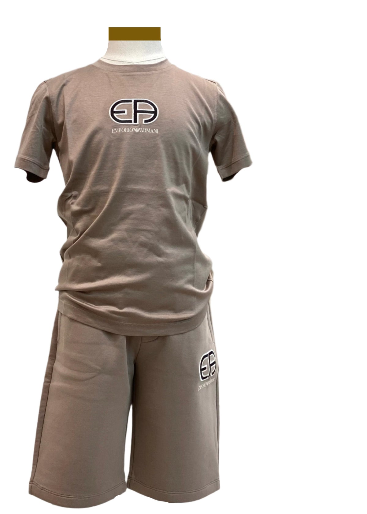 Embroidered 'EA' Vintage Logo Top and Short Set