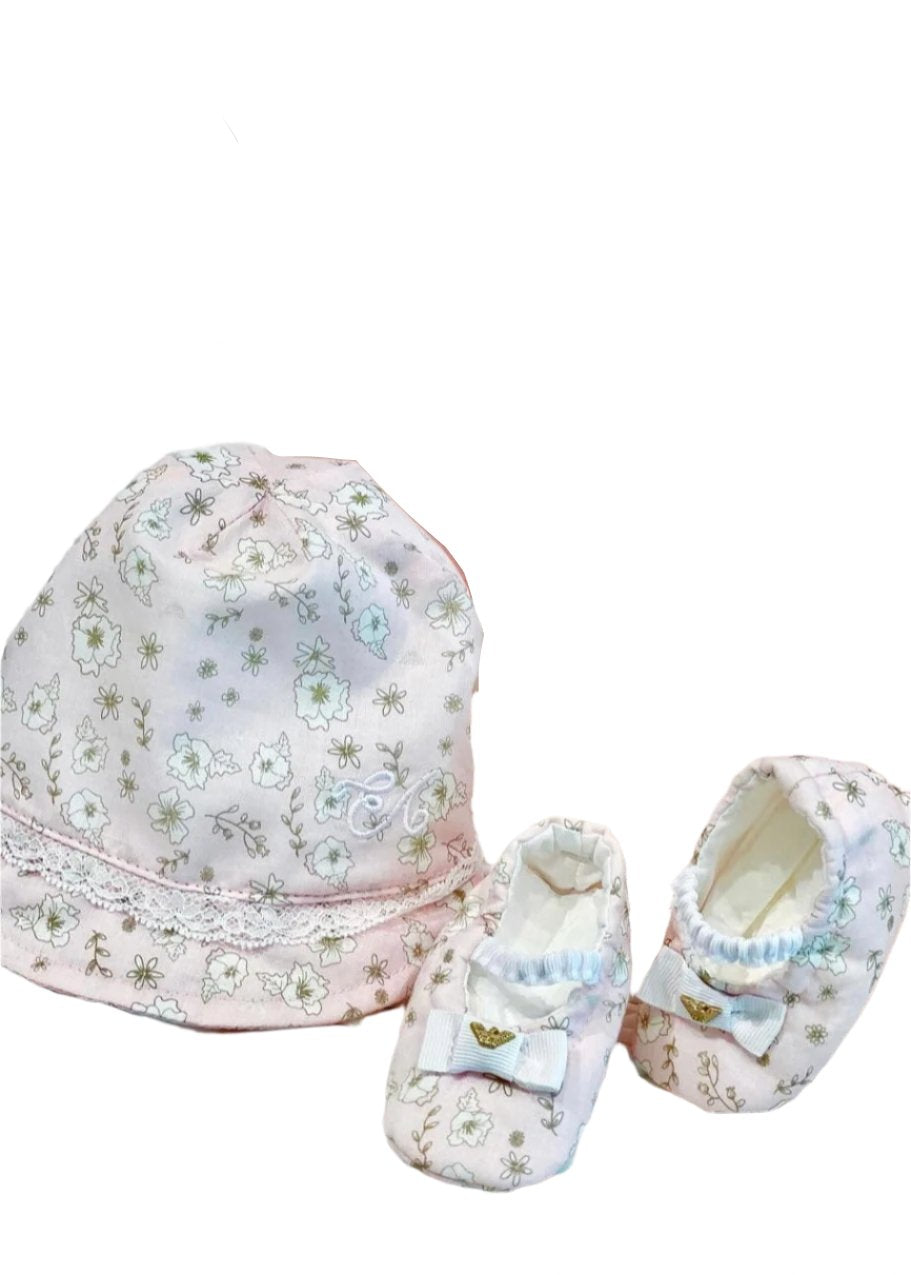 Floral Pattern Hat and Shoes Set