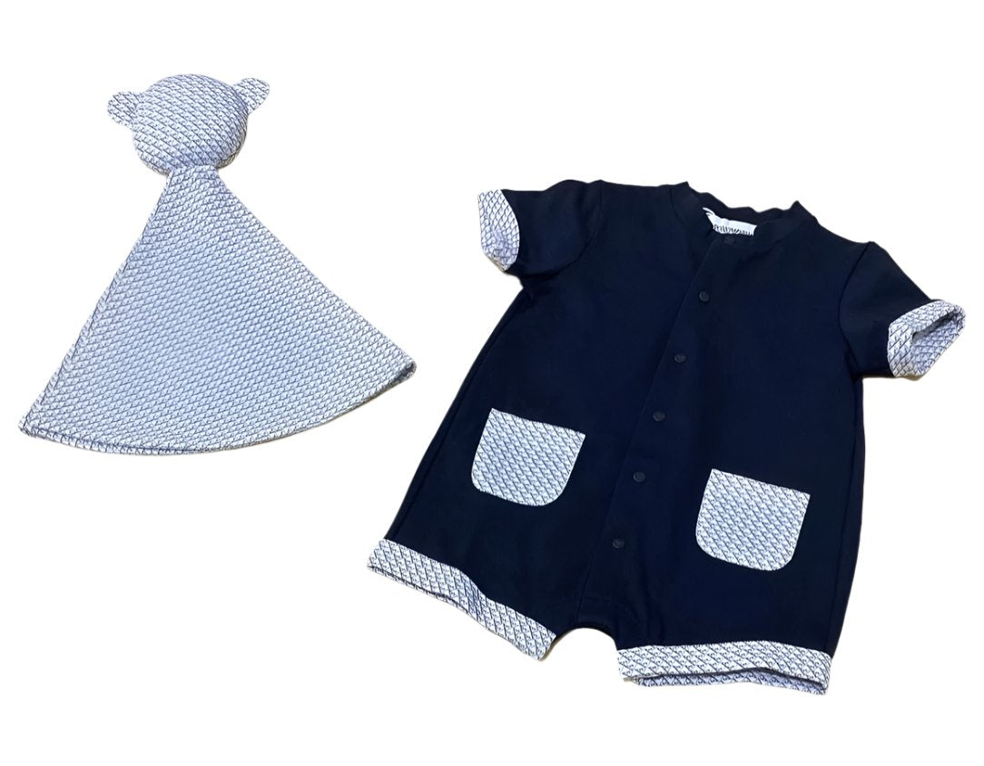 Shorty and Doudou Bib Set